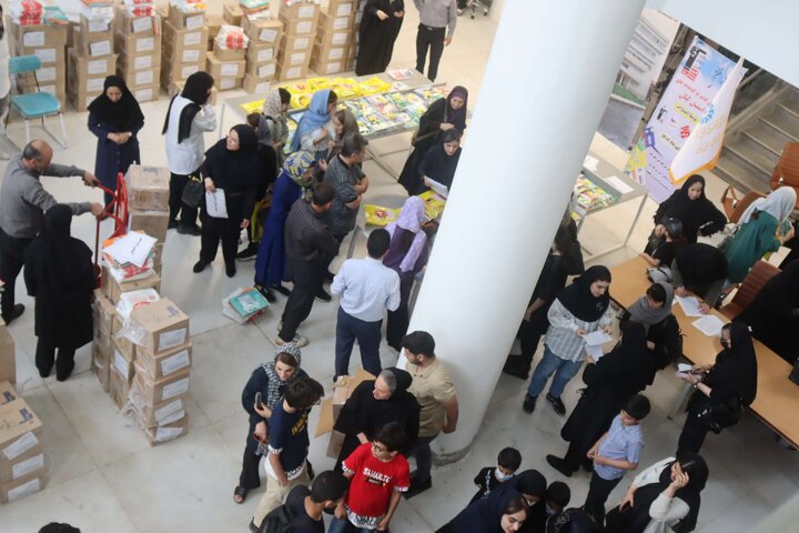 ۱۱ هزار و ۴۱۲ جلد کتاب به کتابخانههای عمومی گیلان اهدا شد