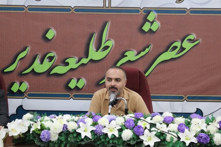 کتابخانه مرکزی تبریز میزبان محفل ادبی شعرخوانی شهریار شد