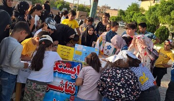 حضور فعال کتابخانه های عمومی آذربایجان شرقی در مسیر راهپیمایی عید غدیرخم