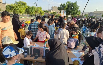 حضور فعال کتابخانه های عمومی آذربایجان شرقی در مسیر راهپیمایی عید غدیرخم