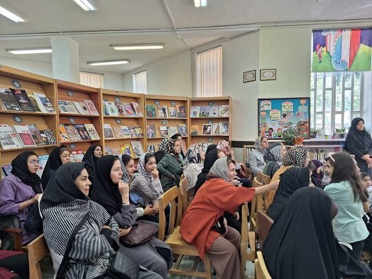 طرح «کتابخانه تابستانه من» برای دومین سال متوالی در کتابخانه‌های عمومی استان چهارمحال و بختیاری آغاز شد