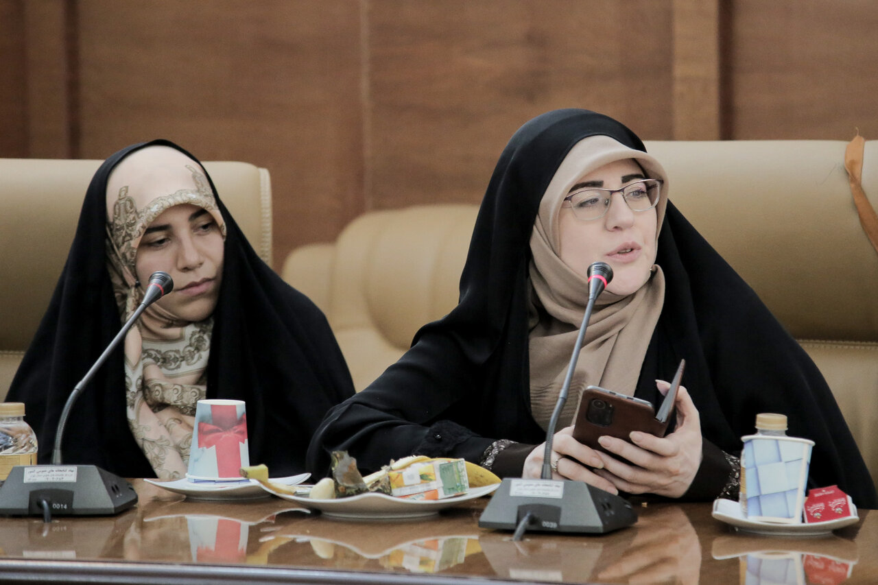 ماییم و دلی که با غدیر تو خوش است