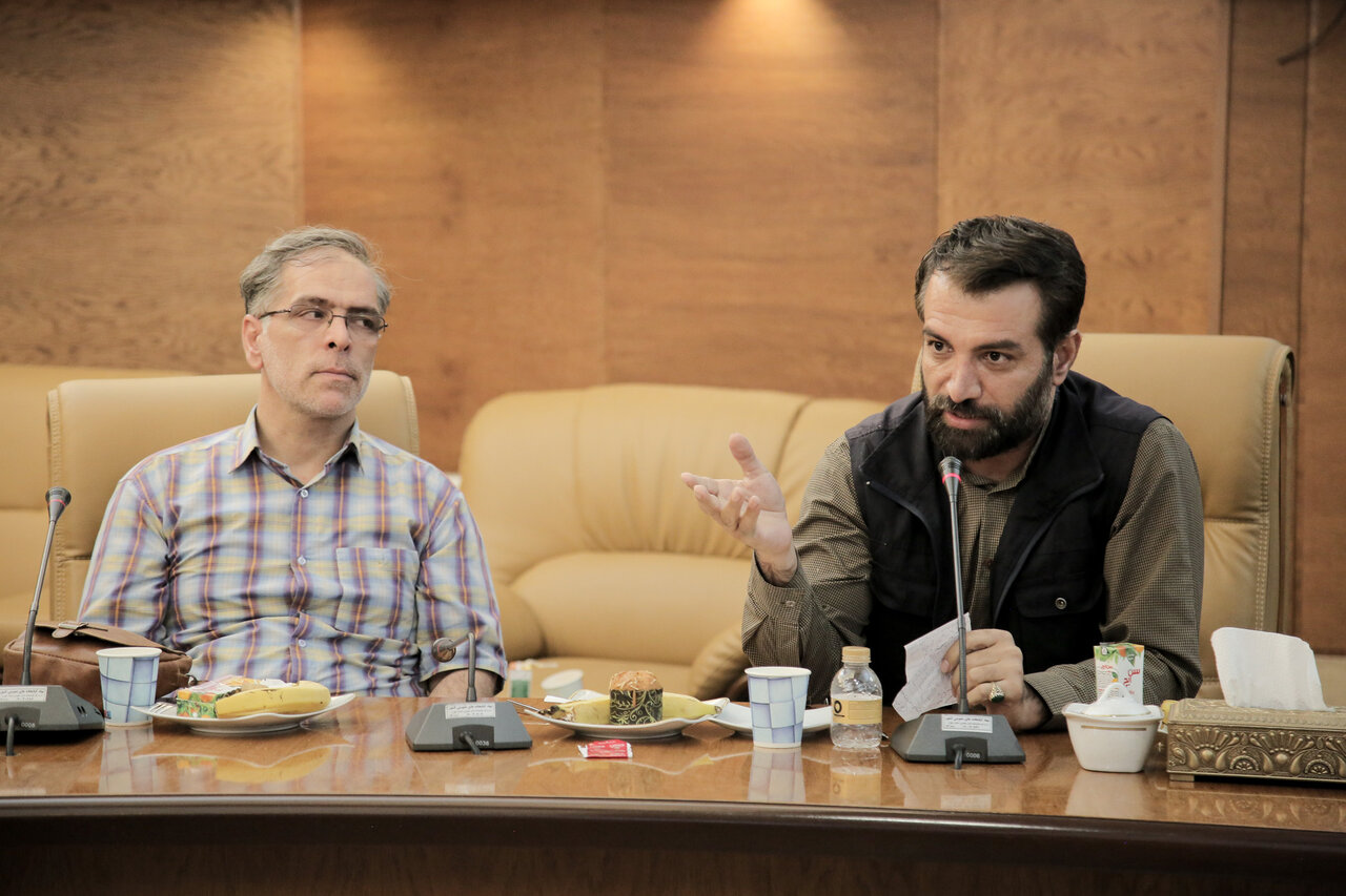 ماییم و دلی که با غدیر تو خوش است