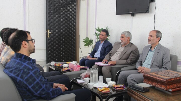 لزوم همکاری فرهنگی کتابخانه‌های عمومی و زندان‌های اصفهان