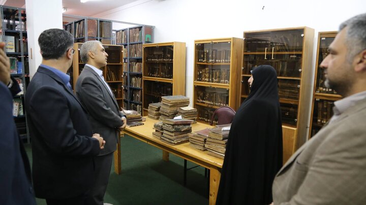بازدید مدیرکل کتابخانههای مازندران از کتابخانهی عمومی آیتالله روحانی و پروژههای کتابخانهای نیمهتمام