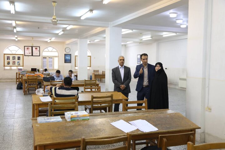 بازدید مدیرکل کتابخانه‌های مازندران از کتابخانه‌ی عمومی آیت‌الله روحانی و پروژه‌های کتابخانه‌ای نیمه‌تمام