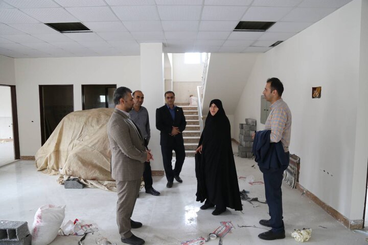 بازدید مدیرکل کتابخانه‌های مازندران از کتابخانه‌ی عمومی آیت‌الله روحانی و پروژه‌های کتابخانه‌ای نیمه‌تمام