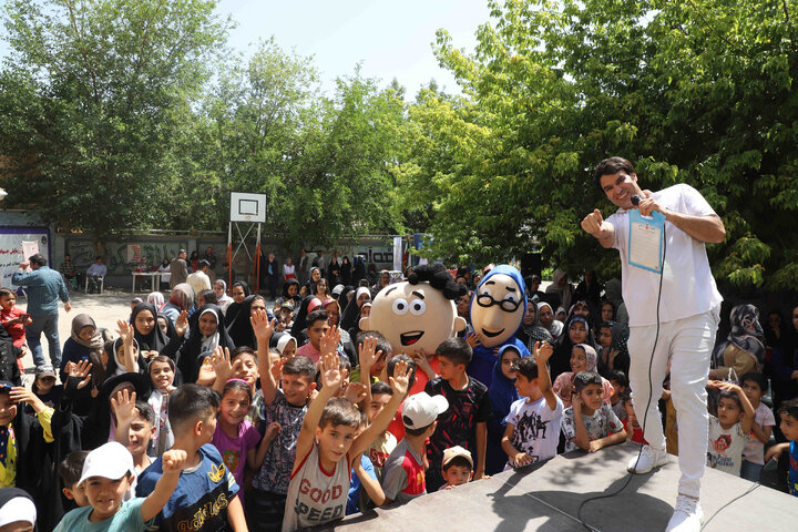 از رقابت قصهگویان در ارس تا بهرهبرداری از یک کتابخانه استاندارد