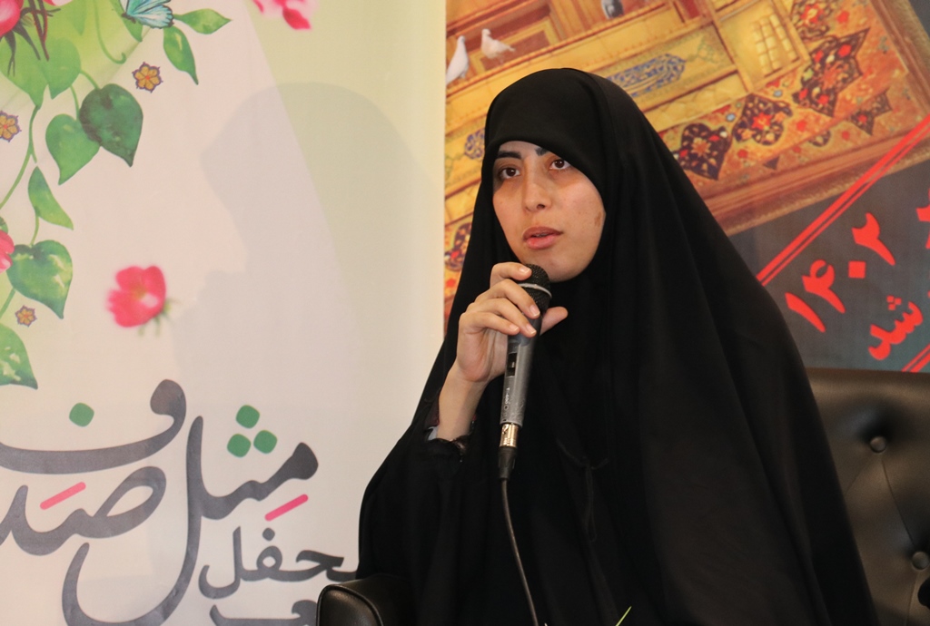 محفل شعر «مثل صدف» به همت محفل ادبی رواق ادب اداره کل کتابخانههای عمومی برگزار شد