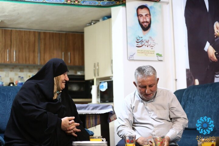 کتابخانههای عمومی یکی از مهم ترین مروجین فرهنگ والای ایثار و شهادت هستند