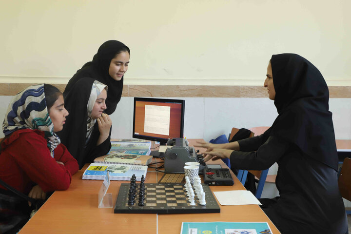 عاشقانههای کودکانه با کتاب و کتابخوانی