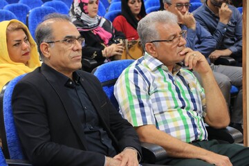 نشست ادبی محفل صبا پیرامون شعر آیینی در هرمزگان