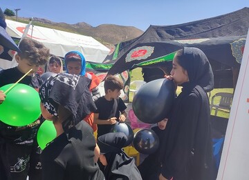 برگزاری اردوی جهادی سفیران دانایی رضوی در چهارمحال و بختیاری با حضور کتابداران، خادمیاران رضوی و داوطلبان جمعیت هلال احمر 