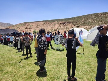 برگزاری اردوی جهادی سفیران دانایی رضوی در چهارمحال و بختیاری با حضور کتابداران، خادمیاران رضوی و داوطلبان جمعیت هلال احمر 