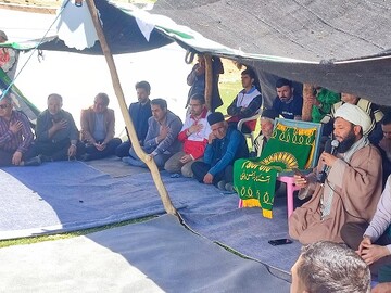 برگزاری اردوی جهادی سفیران دانایی رضوی در چهارمحال و بختیاری با حضور کتابداران، خادمیاران رضوی و داوطلبان جمعیت هلال احمر 