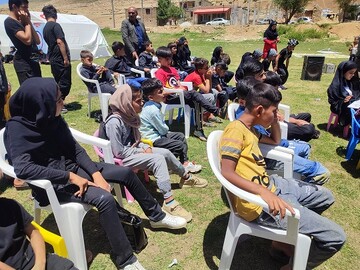 برگزاری اردوی جهادی سفیران دانایی رضوی در چهارمحال و بختیاری با حضور کتابداران، خادمیاران رضوی و داوطلبان جمعیت هلال احمر 