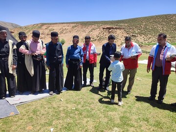 برگزاری اردوی جهادی سفیران دانایی رضوی در چهارمحال و بختیاری با حضور کتابداران، خادمیاران رضوی و داوطلبان جمعیت هلال احمر 