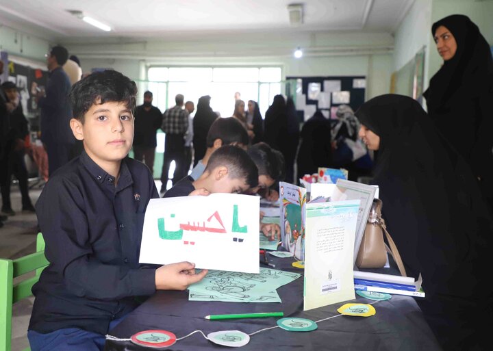 استقبال کودکان و نوجوانان از ویژه برنامه‌های فرهنگی اداره کل کتابخانه‌های عمومی همدان