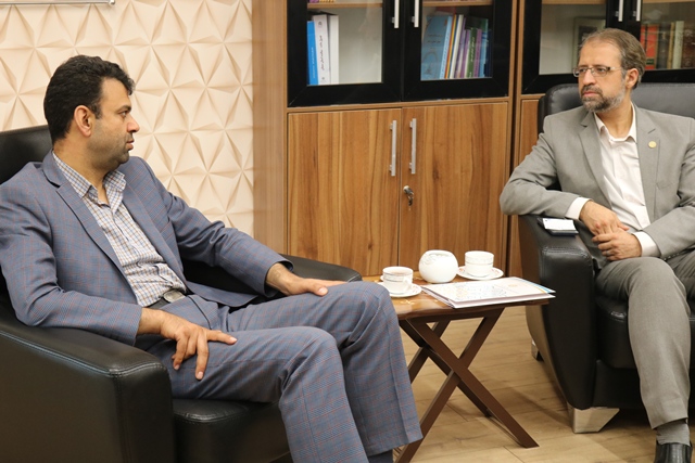 دیدار مدیرکل کتابخانه‌های عمومی و رئیس سازمان مدیریت و برنامه‌ریزی استان سمنان