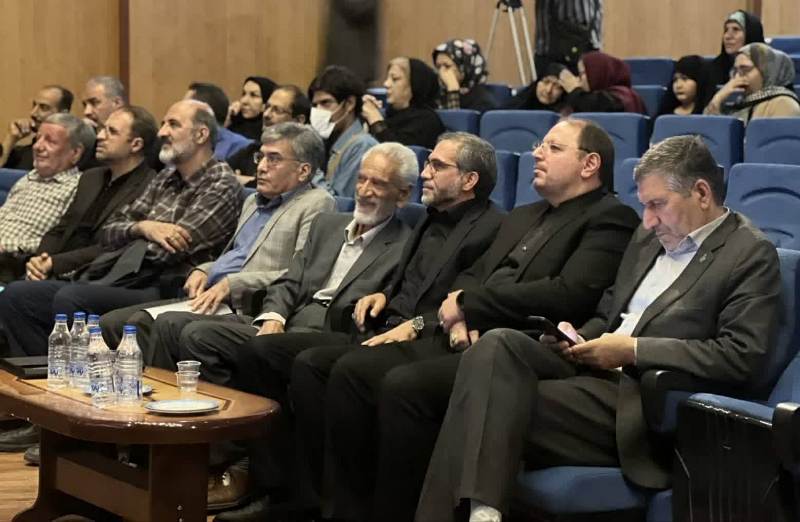 مراسم رونمایی از اولین مجموعه شنیداری سرودههای محرمی و عاشورایی برگزار شد