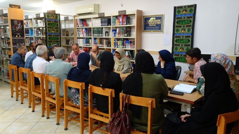 برگزاری آیین شعرخوانی و مرثیه‌سرایی در کتابخانه عمومی شهدای گرمسار