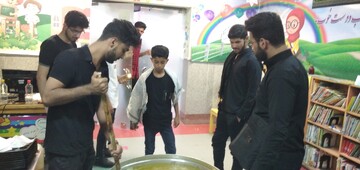 برپایی ایستگاه صلواتی در کتابخانه عمومی آیت الله کفعمی