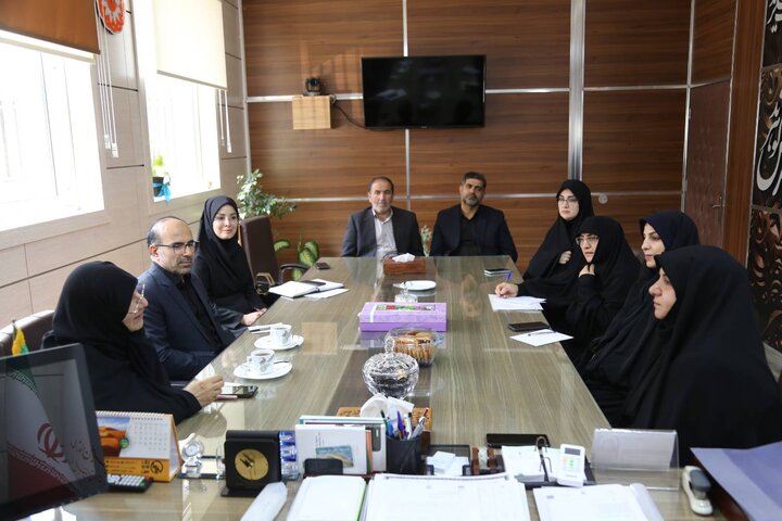 دیدار مدیرکل کتابخانه های عمومی مازندران با مدیرکل بهزیستی مازندران 