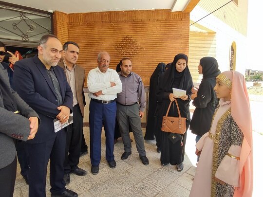 چهارمحال و بختیاری کانون جدی شعر آیینی است