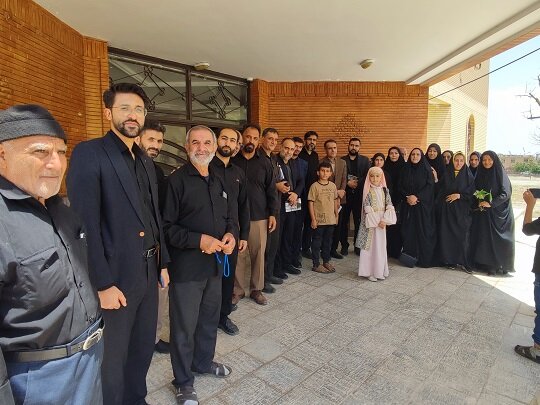 چهارمحال و بختیاری کانون جدی شعر آیینی است