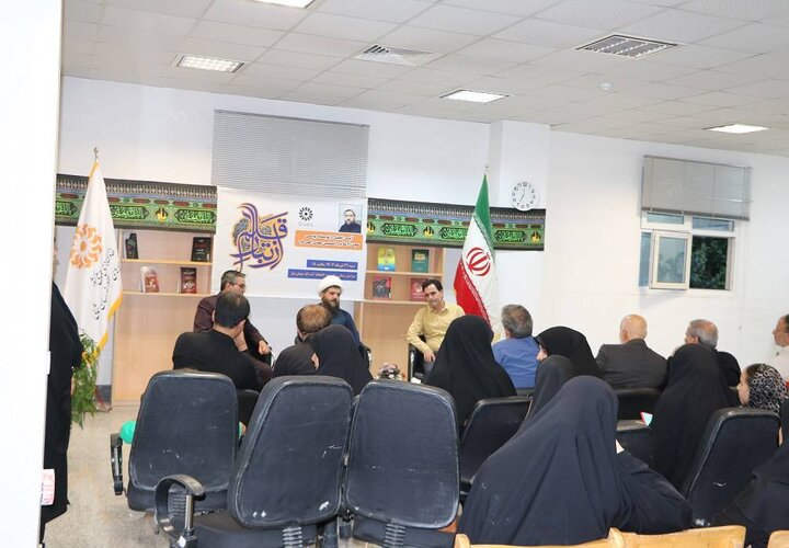 ویژه برنامه «از تبار قلم» به همت اداره کل  کتابخانه های عمومی خراسان شمالی برگزار شد