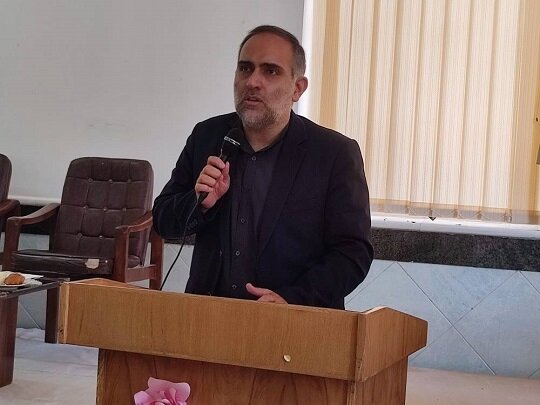 اشعار گویشی، کتابخانه تنوع فرهنگی ما محسوب میشوند