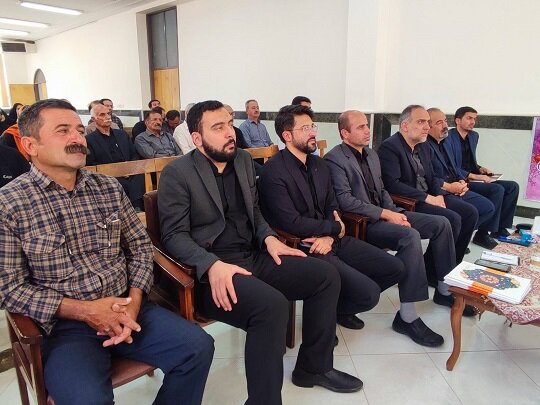 اشعار گویشی، کتابخانه تنوع فرهنگی ما محسوب میشوند