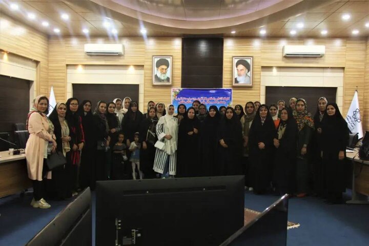 کارگاه آموزشی آشنایی با مفاهیم کارآفرینی ویژه بانوان برگزار شد