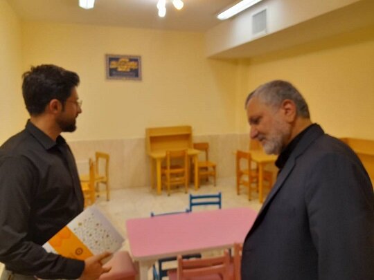 بازدید وزیر کار، تعاون و رفاه اجتماعی از کتابخانه ولی‌عصر(عج) شهر باباحیدر