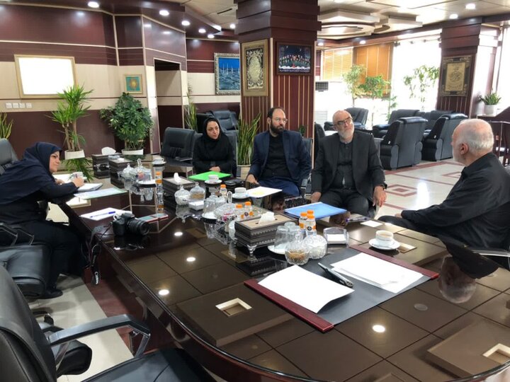 دیدار مدیرکل کتابخانه های عمومی با استاندار تهران