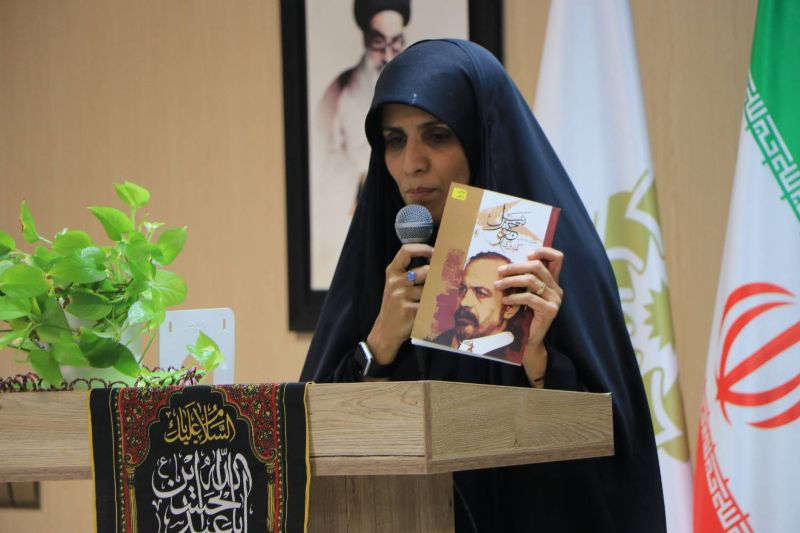 برپایی حسینیه کتاب در ایام شهادت امام حسین (ع)