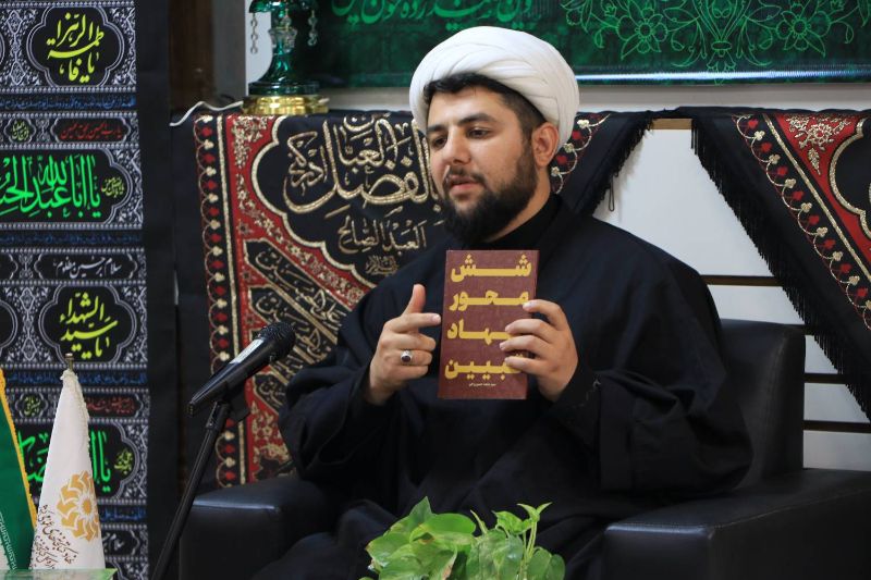 برپایی حسینیه کتاب در ایام شهادت امام حسین (ع)