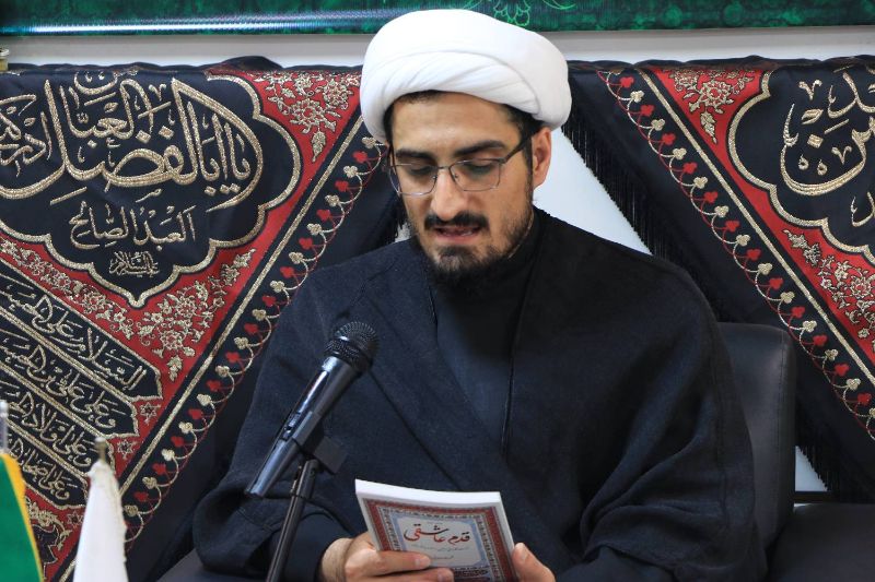 برپایی حسینیه کتاب در ایام شهادت امام حسین (ع)