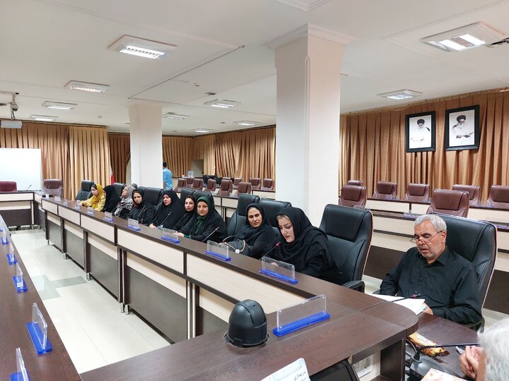 محفل شعر آئینی «آزادی در اسارت» برگزار شد