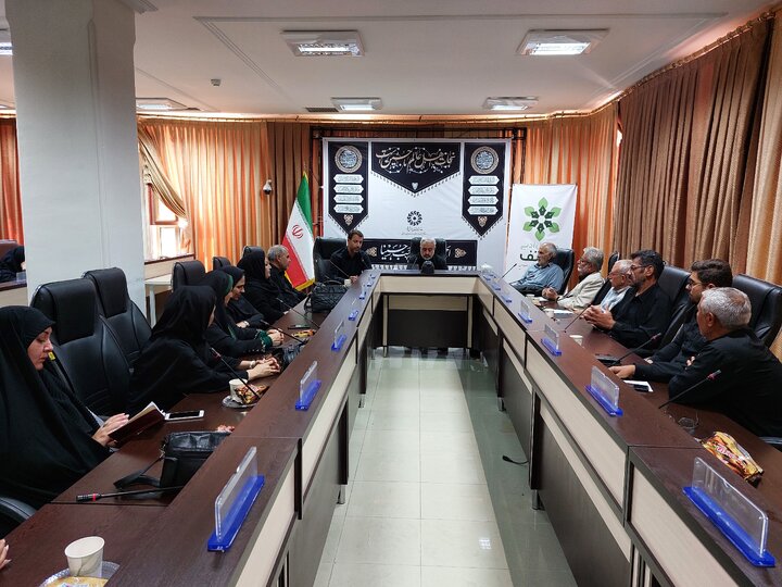 محفل شعر آئینی «آزادی در اسارت» برگزار شد