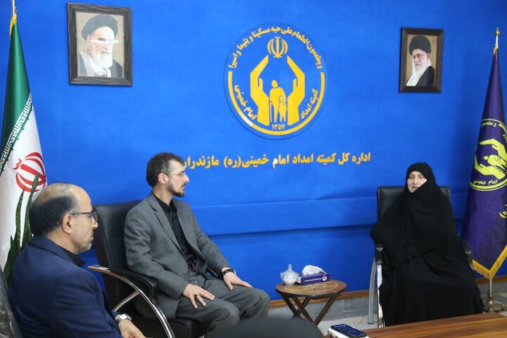 مدیرکل کتابخانه‌های عمومی مازندران با مدیرکل کمیته‌ی امداد امام خمینی(ره) استان دیدار کرد