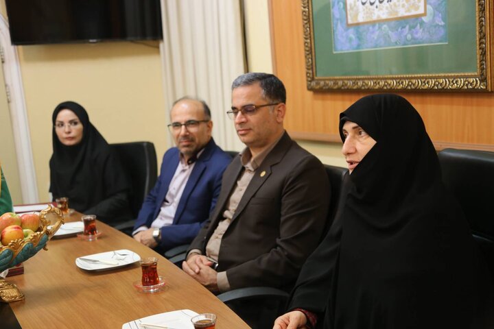 مدیرکل کتابخانه‌های عمومی مازندران با رئیس حوزه‌ی هنری استان دیدار کرد