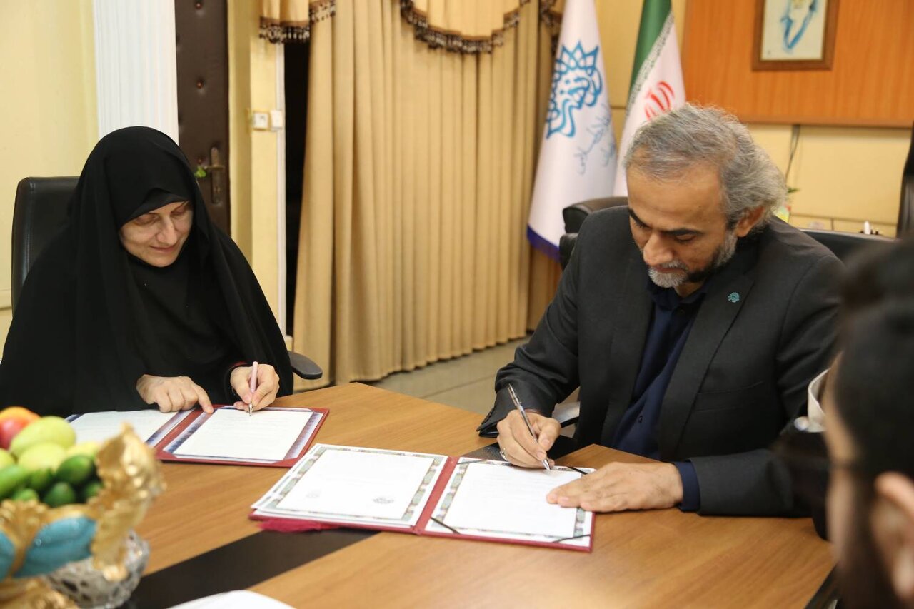 دیدار مدیرکل کتابخانه های عمومی مازندران با رئیس حوزه هنری مازندران