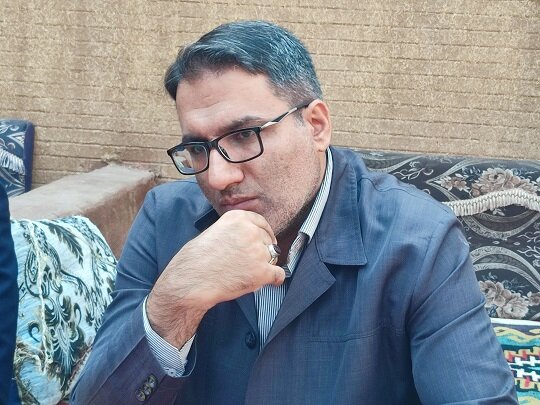 نشست جمعی از نخبگان چهارمحال و بختیاری برای ارائه طراحهای خلاقه در حوزه کتاب