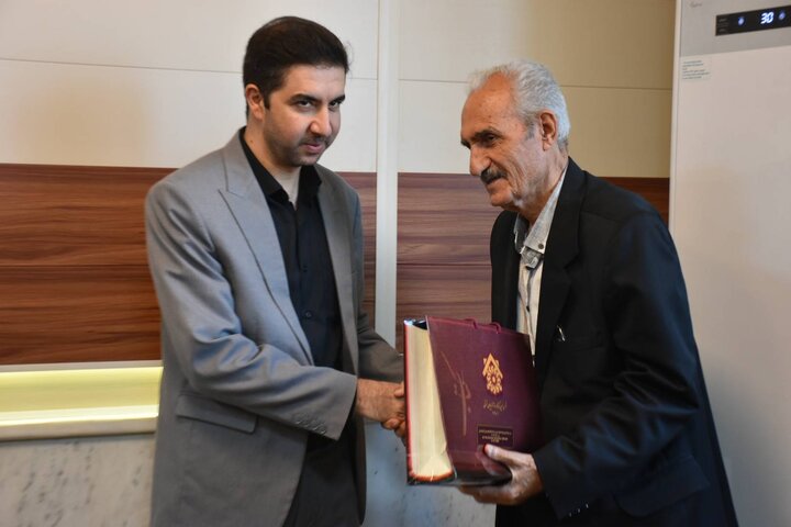 امام حسین(ع) قیام کرد تا به سیاهی ها، پلیدی ها و تاریکی های هستی پایان دهد