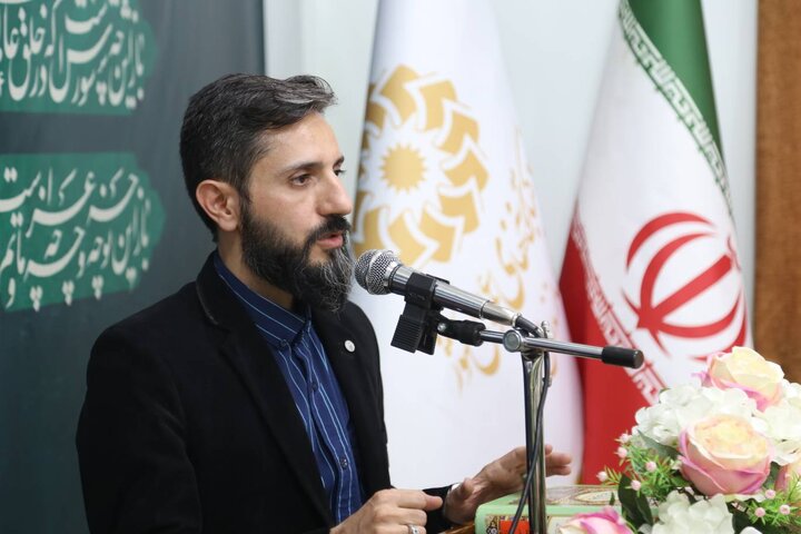 محفل ادبی غزلِخون به مناسبت سالروز شهدای مدافع حرم در سرخرود برگزار شد