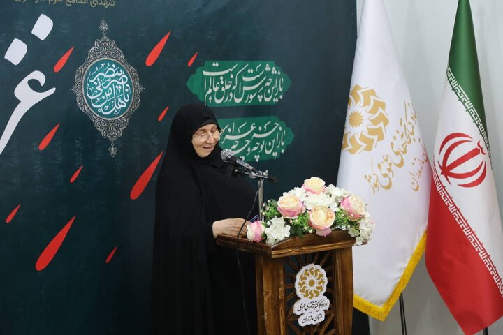 محفل ادبی غزلِخون به مناسبت سالروز شهدای مدافع حرم در سرخرود برگزار شد