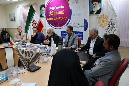 در رویکرد جدید ارائه خدمت در کتابخانههای عمومی، «اعضا»ی کتابخانهها به «جامعه خدمتگیر» گسترش مییابند