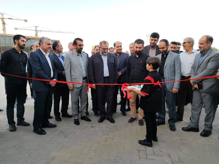 افتتاح نمایشگاه توانمندی‌ها و دستاوردهای تشکل‌های مردم‌نهاد استان مرکزی با حضور استاندار استان مرکزی و دبیرکل نهاد کتابخانه های عمومی کشور