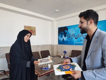 دیدار مدیرکل کتابخانه‌های عمومی چهارمحال و بختیاری با رسانه‌های دوستدار کتاب(خبرگزاری ایسنا)